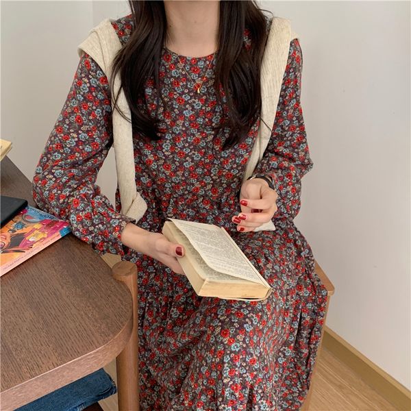 printed flowers chiffon korean version sanded loose o neck floral vintage long sleeve maxi dress vestidos women dress 918e 210420, Black;gray
printed flowers chiffon korean version sanded loose o neck floral vintage long sleeve maxi dress vestidos women dress 918e 210420, Black;gray