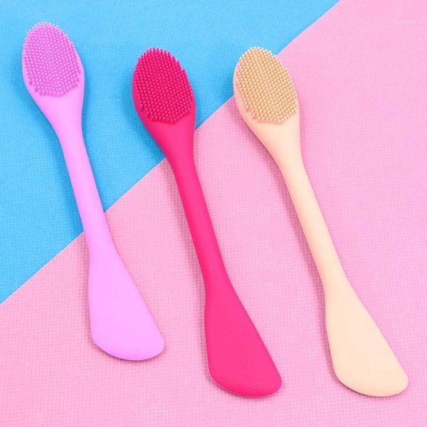 double side silicone facial face mask brush mud mixing tool soft women skin care tool1
double side silicone facial face mask brush mud mixing tool soft women skin care tool1