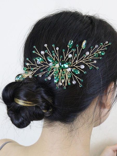 headpieces golden green rhinestones wedding hair comb beads crystal bride headbands silver women accessories bridal headwear 
headpieces golden green rhinestones wedding hair comb beads crystal bride headbands silver women accessories bridal headwear