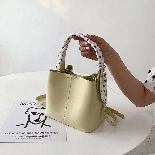 evening bags womens handbags summer women 2021 fashion versatile handbag red leisure bucket messenger bag purses
evening bags womens handbags summer women 2021 fashion versatile handbag red leisure bucket messenger bag purses