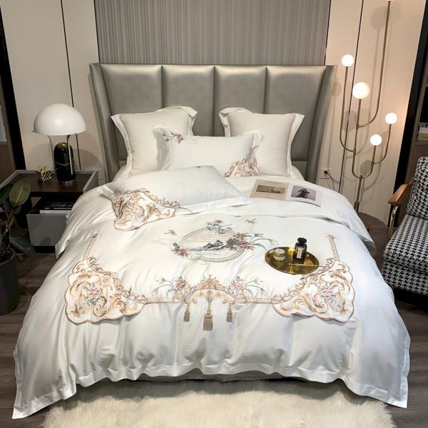 bedding sets 800tc egyptian cotton king size luxurious embroidery duvet cover bed sheets/fitted sheet linen set
bedding sets 800tc egyptian cotton king size luxurious embroidery duvet cover bed sheets/fitted sheet linen set
