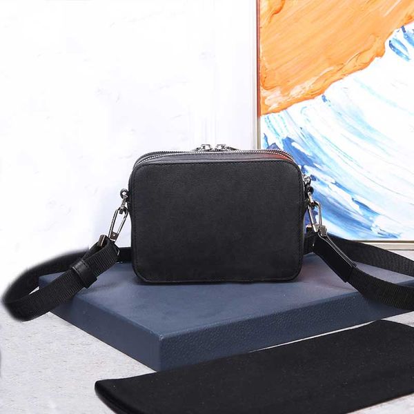 men messenger bag original canvas leather shoulder bags fashion brand crossbody wallet zipper handbag outdoor leisure pocket
men messenger bag original canvas leather shoulder bags fashion brand crossbody wallet zipper handbag outdoor leisure pocket