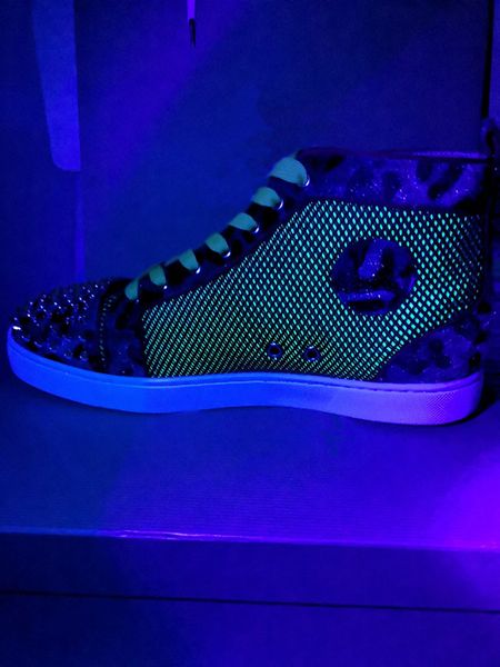 men's and women's red bottomed bowling shoes fashion multi-color leather sewing platform sports shoe show street shooting party ca
men's and women's red bottomed bowling shoes fashion multi-color leather sewing platform sports shoe show street shooting party ca