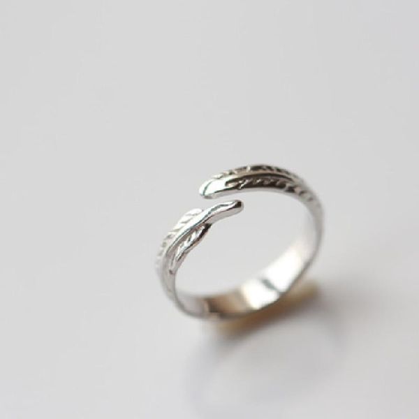 cluster rings 925 sterling silver open ring tail korean style feather fashion simple temperament ladies, Golden;silver
cluster rings 925 sterling silver open ring tail korean style feather fashion simple temperament ladies, Golden;silver