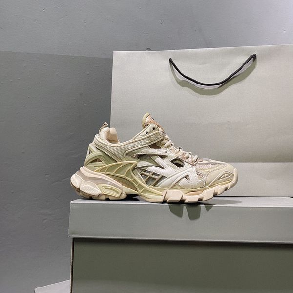 2021 spring and autumn new brand women's shoes splicing, thick bottom lacing, short tube short boots, leather fashion women's boot, Black
2021 spring and autumn new brand women's shoes splicing, thick bottom lacing, short tube short boots, leather fashion women's boot, Black