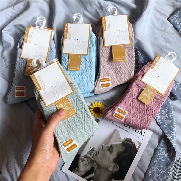 hxc multi style autumn and winter women's middle cotton socks pure hosiery cotton men's high waist socks, Black;white
hxc multi style autumn and winter women's middle cotton socks pure hosiery cotton men's high waist socks, Black;white