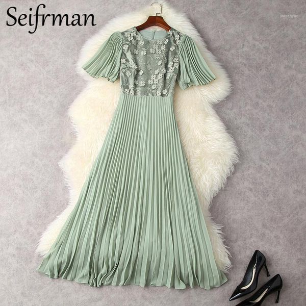 casual dresses seifrmann 2021 summer women fashion designer pleated dress short sleeve embroidery high waist printed long vestidos, Black;gray
casual dresses seifrmann 2021 summer women fashion designer pleated dress short sleeve embroidery high waist printed long vestidos, Black;gray