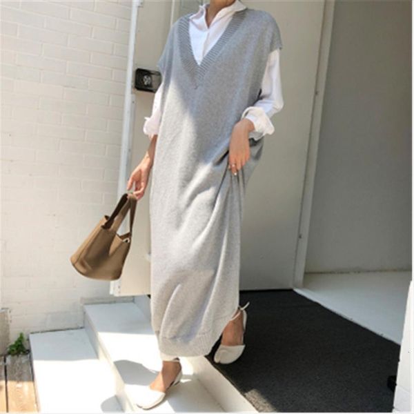 faux rabbit fur long sweater women dresses loose knitted base v neck sleeveless female vest spring autumn clothes outerwear, Black;gray
faux rabbit fur long sweater women dresses loose knitted base v neck sleeveless female vest spring autumn clothes outerwear, Black;gray