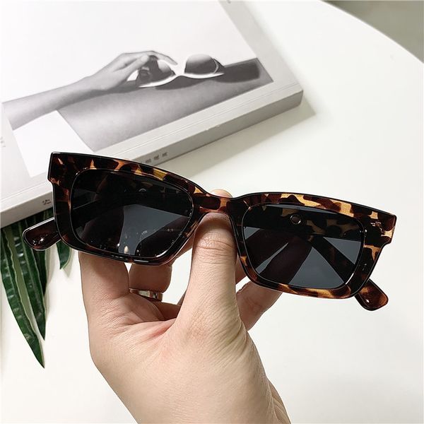 women 2021 new rectangle vintage sunglasses brand designer retro points sun glasses female lady eyeglass cat eye driver goggles, White;black
women 2021 new rectangle vintage sunglasses brand designer retro points sun glasses female lady eyeglass cat eye driver goggles, White;black