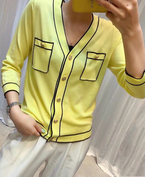 308 2021 spring summer brand same style sweaters white pink black yellow cardigan regular long sleeve v neck women clothes weinish, White;black
308 2021 spring summer brand same style sweaters white pink black yellow cardigan regular long sleeve v neck women clothes weinish, White;black