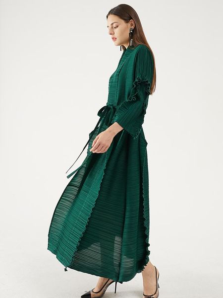 casual dresses high long green dress 2021 winter women aesthetic clothes pleated petal sleeve lapel cardigan sashes plus size, Black;gray
casual dresses high long green dress 2021 winter women aesthetic clothes pleated petal sleeve lapel cardigan sashes plus size, Black;gray