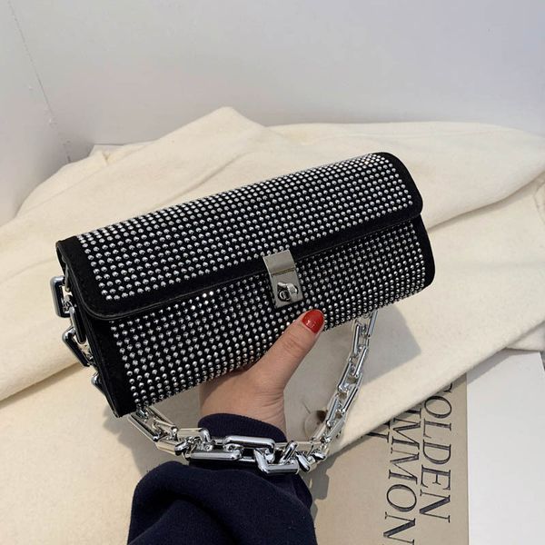 2021 ins leisure fashion small square sparkling diamond shoulder net red dinner hand women's bag
2021 ins leisure fashion small square sparkling diamond shoulder net red dinner hand women's bag