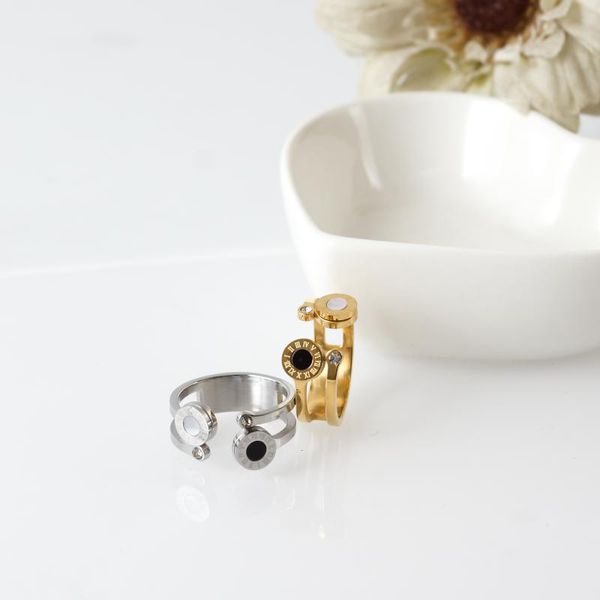 cluster rings hollow black white shell ring open gold for men women wedding party undefined jewelry vintage anillos, Golden;silver
cluster rings hollow black white shell ring open gold for men women wedding party undefined jewelry vintage anillos, Golden;silver