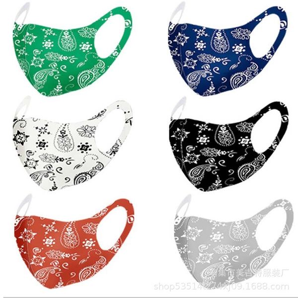 knitted dust winter thickened, warm breathable, space layer printed mask, non- mask for men and women
knitted dust winter thickened, warm breathable, space layer printed mask, non- mask for men and women