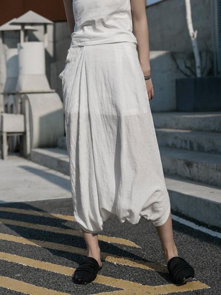 designer's linen jacquard asymmetric 7-point crotch pants harlan 1026 women's & capris, Black;white
designer's linen jacquard asymmetric 7-point crotch pants harlan 1026 women's & capris, Black;white