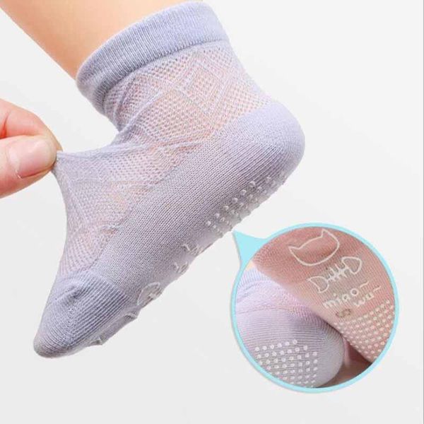 18pairs/lot infant sock cute cartoon born baby socks dispensing glue non-slip boys girls floor 0-5 years, Pink;yellow
18pairs/lot infant sock cute cartoon born baby socks dispensing glue non-slip boys girls floor 0-5 years, Pink;yellow