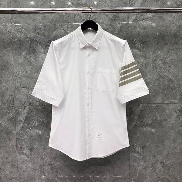 men's casual shirts fashion 2021 brand men slim white short sleeve shirt turn down collar oxford summer solid clothing, White;black
men's casual shirts fashion 2021 brand men slim white short sleeve shirt turn down collar oxford summer solid clothing, White;black