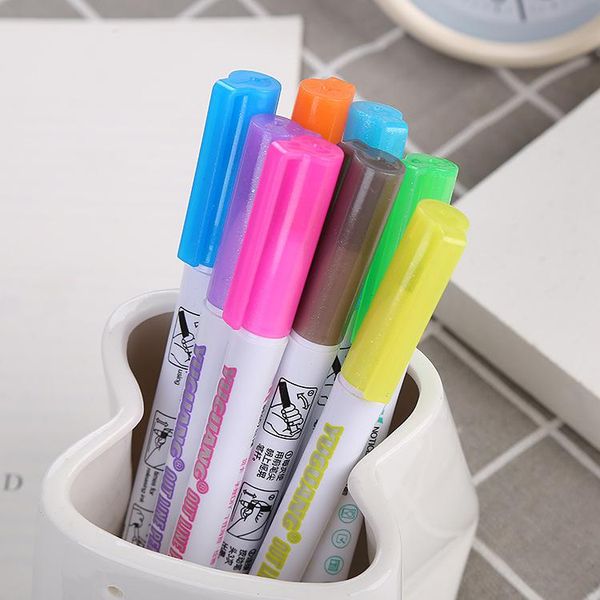 8pcs lot double line pen colorful stationery & office sketching markers highlighters for school 2021, Black;red
8pcs lot double line pen colorful stationery & office sketching markers highlighters for school 2021, Black;red
