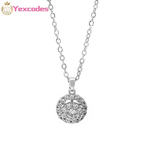 pendant necklaces the zircon necklace that can rotate in middle, female korean fashion clavicle chain simple jewelry women, Silver
pendant necklaces the zircon necklace that can rotate in middle, female korean fashion clavicle chain simple jewelry women, Silver