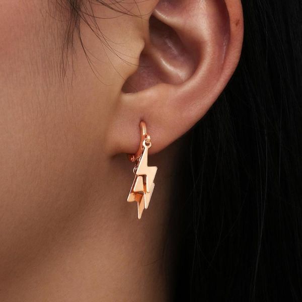 modyle 2021 gold color lighting earrings set party jewelry accessories handmade fashion simple for women stud, Golden;silver
modyle 2021 gold color lighting earrings set party jewelry accessories handmade fashion simple for women stud, Golden;silver