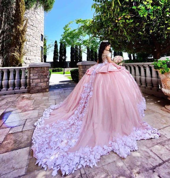 gorgeous cute sweet 16 pink quinceanera dresses sheer neck tulle tiered masquerade dresses ball gown vestido debutante de festa, Blue;red
gorgeous cute sweet 16 pink quinceanera dresses sheer neck tulle tiered masquerade dresses ball gown vestido debutante de festa, Blue;red