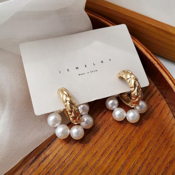 hoop & huggie vintage temperament c-shaped women earrings pearl fashion set1388, Golden;silver
hoop & huggie vintage temperament c-shaped women earrings pearl fashion set1388, Golden;silver