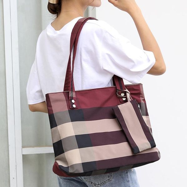 evening bags 2021 europe and america check large capacity nylon stripe women's shoulder bag oxford cloth handbag
evening bags 2021 europe and america check large capacity nylon stripe women's shoulder bag oxford cloth handbag