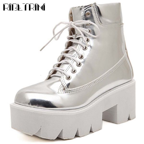 boots female solid platform lace up round toe ankle shoes women thick bottom casual stylish boots, Black
boots female solid platform lace up round toe ankle shoes women thick bottom casual stylish boots, Black
