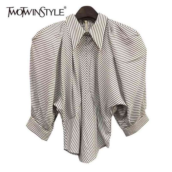 casual minimalist shirts for women lapel puff half sleeve straight striped blouses female spring fashion style 210524, White
casual minimalist shirts for women lapel puff half sleeve straight striped blouses female spring fashion style 210524, White