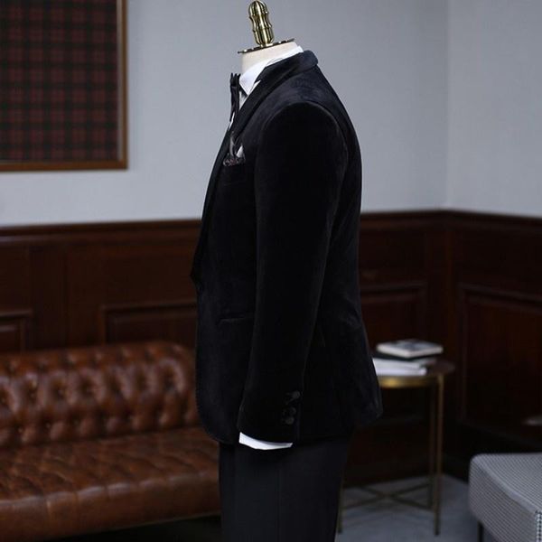 men's suits & blazers party brand wedding golden velvet blazer men england style single button business suit jacket winter black formal, White;black
men's suits & blazers party brand wedding golden velvet blazer men england style single button business suit jacket winter black formal, White;black