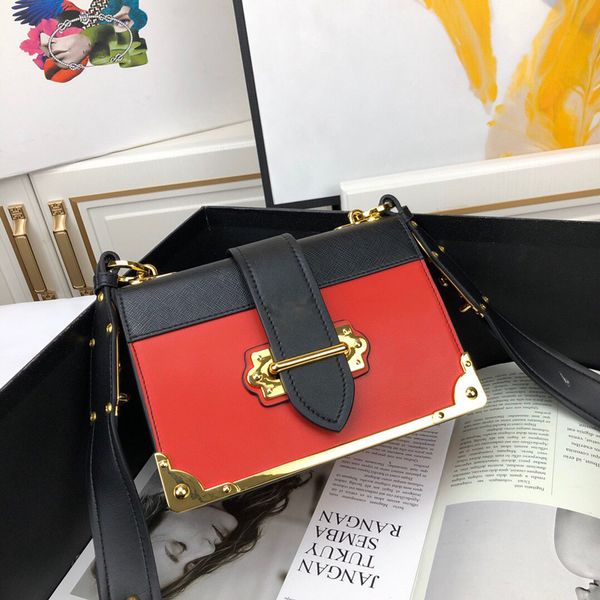 2021 real leather women's tote bag nylon leathers luxury designer man women shoulder bags hobo crossbody handbags z1bd045
2021 real leather women's tote bag nylon leathers luxury designer man women shoulder bags hobo crossbody handbags z1bd045