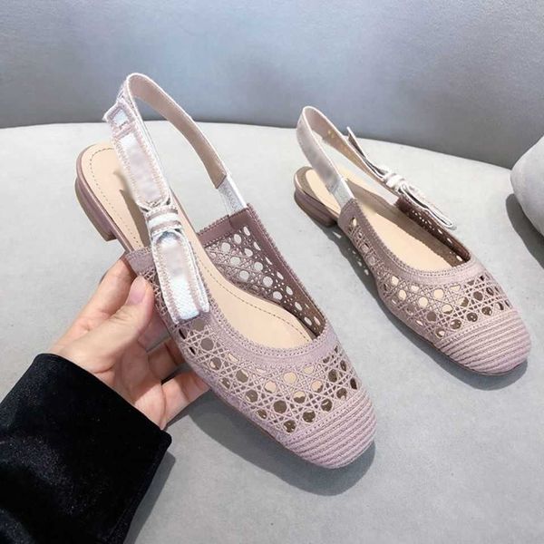 dio2021 new hollowed out square head letter sandals with female bowknot sandals with thick heel, Black
dio2021 new hollowed out square head letter sandals with female bowknot sandals with thick heel, Black