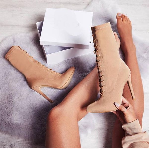 boots are made in size 40 strapping high heel, Black
boots are made in size 40 strapping high heel, Black