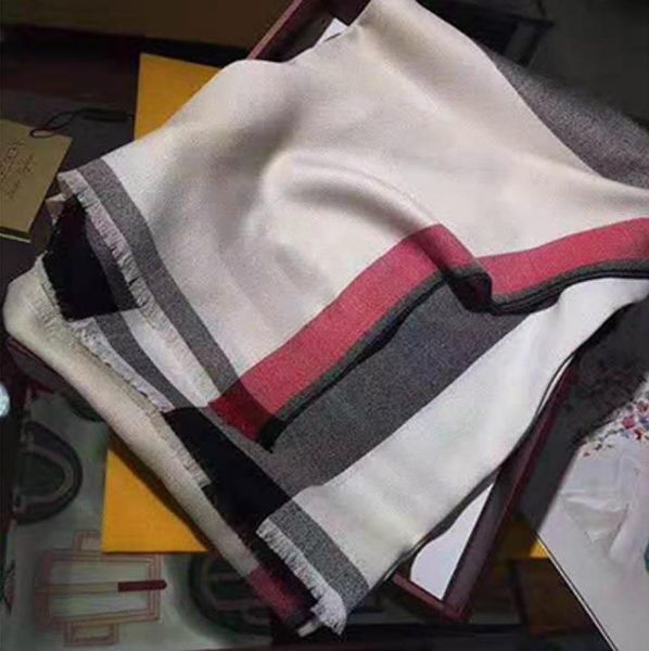2022 new classic british plaid cotton ladies scarf women cashmere wraps for women's autumn and winter shawl dual-use 01, Blue;gray
2022 new classic british plaid cotton ladies scarf women cashmere wraps for women's autumn and winter shawl dual-use 01, Blue;gray