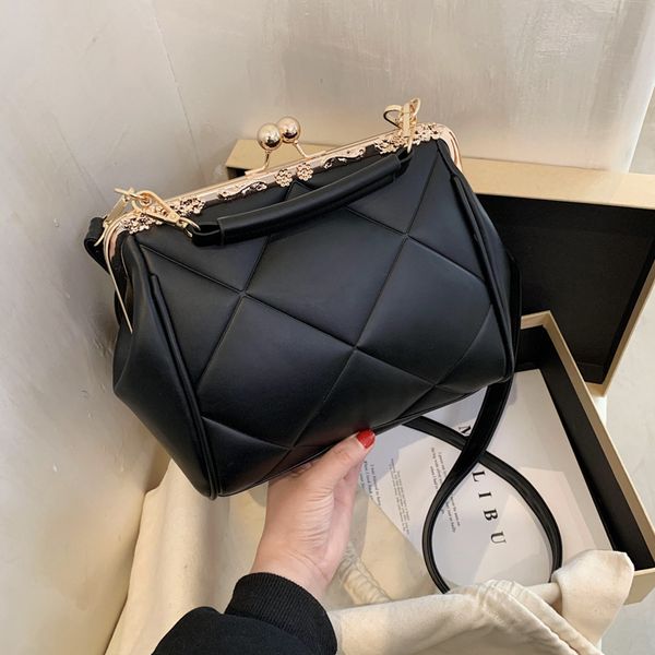 2021 bag party star style shoulder messenger crossbody mini women fashion bags handbags handbag beauty 10-105
2021 bag party star style shoulder messenger crossbody mini women fashion bags handbags handbag beauty 10-105