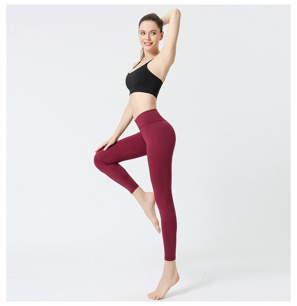 luxury women's tracksuits yoga cloth 2021 front cross waist nude hip lifting women's tight s fitns yoga pants, Gray
luxury women's tracksuits yoga cloth 2021 front cross waist nude hip lifting women's tight s fitns yoga pants, Gray