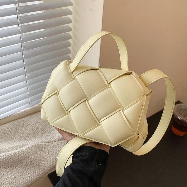 evening bags designer 2021 trendy fashion women's purses and handbags woven square bag messenger crossbody
evening bags designer 2021 trendy fashion women's purses and handbags woven square bag messenger crossbody