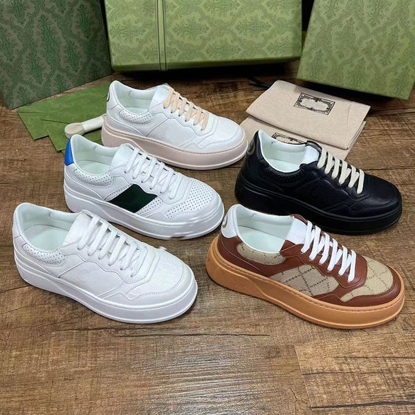 white embossed leather men designer shoes with smooth leather details black ace casual sneaker
white embossed leather men designer shoes with smooth leather details black ace casual sneaker