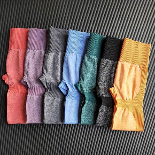 yoga outfit women pants leggings sport fitness high waist seamless hips moisture wicking tight breathable running training sports
yoga outfit women pants leggings sport fitness high waist seamless hips moisture wicking tight breathable running training sports
