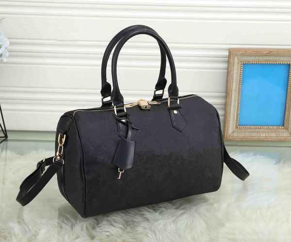 fashion womens bags classic printing pillow design lady handbags purse large capacity ladies totes bag
fashion womens bags classic printing pillow design lady handbags purse large capacity ladies totes bag