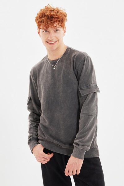 men's hoodies & sweatshirts trendyol men 's regular fit cycling collar pockets sweatshirt tmnaw22sw1140, Black
men's hoodies & sweatshirts trendyol men 's regular fit cycling collar pockets sweatshirt tmnaw22sw1140, Black