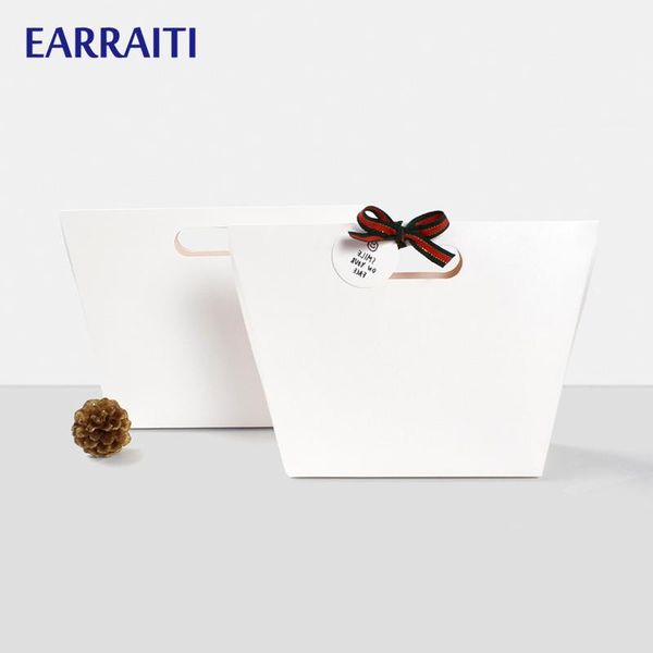 gift wrap 12pcs box with ribbon paper bag white candy wedding favors bags jewelry packaging birthday party decoration
gift wrap 12pcs box with ribbon paper bag white candy wedding favors bags jewelry packaging birthday party decoration