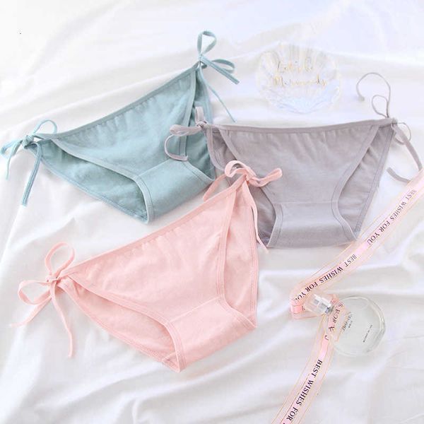 underwear strapping cotton low waist girl's thong lace up nordic series c008-2, Black;white
underwear strapping cotton low waist girl's thong lace up nordic series c008-2, Black;white