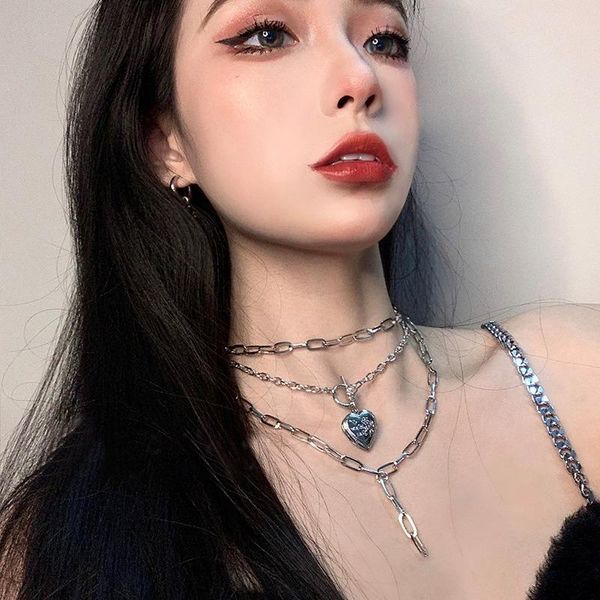 chokers multi-layer heart love choker necklace women statement party jewelry punk metal pendant necklaces 2021 wholesale chains bijoux, Golden;silver
chokers multi-layer heart love choker necklace women statement party jewelry punk metal pendant necklaces 2021 wholesale chains bijoux, Golden;silver