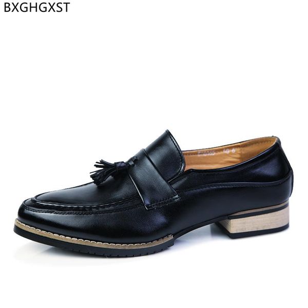 dress shoes black mens loafers tassels leather men formal wedding for 2021 chaussure de homme zapatos hombre
dress shoes black mens loafers tassels leather men formal wedding for 2021 chaussure de homme zapatos hombre