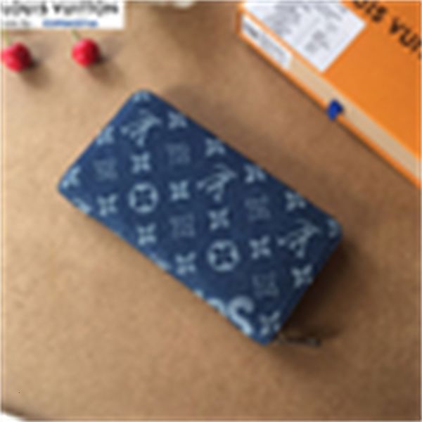 holders brand designer luxury m60017 denim card zip wallet blue women real key leather long wallets chain wallet phone pouches cases purse c, Red;black
holders brand designer luxury m60017 denim card zip wallet blue women real key leather long wallets chain wallet phone pouches cases purse c, Red;black