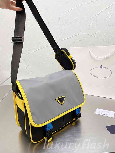 louis vutton bagmen designers business messenger bag latest waterproof material women luxurys shoulder bags formal briefcase casual fashion
louis vutton bagmen designers business messenger bag latest waterproof material women luxurys shoulder bags formal briefcase casual fashion