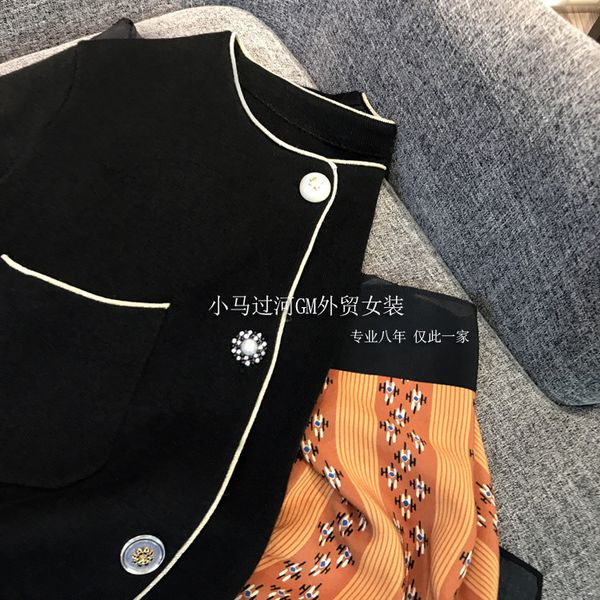 luxury women's short coatfavorite g fashion thin ~ pearl button autumn knitted long sleeved sweater short cardigan et female, Black;brown
luxury women's short coatfavorite g fashion thin ~ pearl button autumn knitted long sleeved sweater short cardigan et female, Black;brown