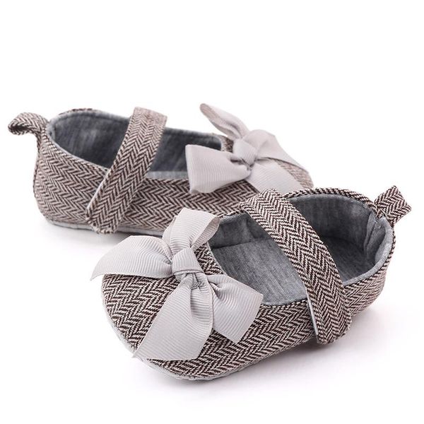 first walkers spring baby girls children shoes bowknot design no-slip toddler soft soled casual walking footwear
first walkers spring baby girls children shoes bowknot design no-slip toddler soft soled casual walking footwear