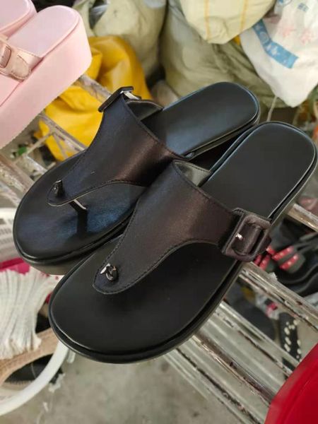 slippers 2021 summer europe america beach muffin heel sandal women x5535, Black
slippers 2021 summer europe america beach muffin heel sandal women x5535, Black